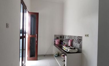 RUMAH SIAP HUNI VIEW SAWAH DEKAT JALAN UTAMA MANISRENGGO