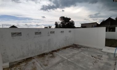 RUMAH SIAP HUNI VIEW SAWAH DEKAT JALAN UTAMA MANISRENGGO