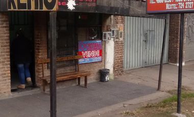 Interesante Local sobre ruta 8