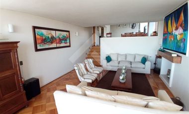 Departamento en Venta en Luis Matte Larrain/ Miravalle de Apoquindo