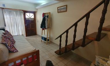 Dúplex en Venta en Villa Primera