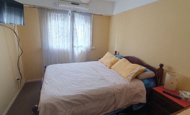 Dúplex en Venta en Villa Primera