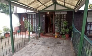 Dúplex en Venta en Villa Primera