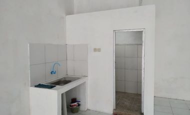 Strategic Area For Sale Shophouse In Pondok Krapyak Area