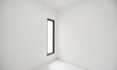 Rumah 3 Kamar SHM 6 Menit ke RS Taman Harapan Baru Hadap Timur J-38437