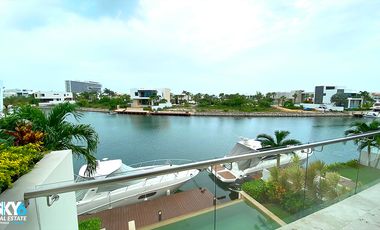 Residencia de Lujo en Puerto Cancún: Infinity Pool, Muelle Privado y Frente de Canal