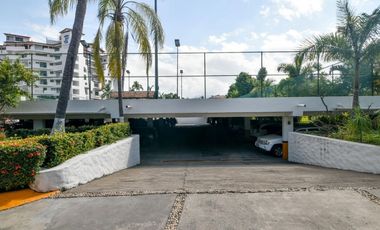 Marina Las Palmas 1