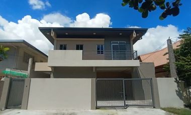 2-Storey House at Villa Mendoza Subdvision, Paranaque