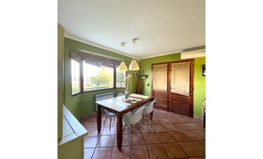 VENTA CHALET DE 5 AMB.C/ PARQUE, PISCINA, QUINCHO.SIERRA DE LOS PADRES