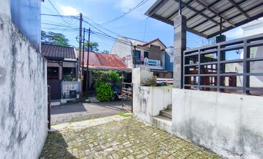 Rumah 2 Lt SHM 15 menit ke Gerbang Tol Sentul Barat Siap KPR J-48289