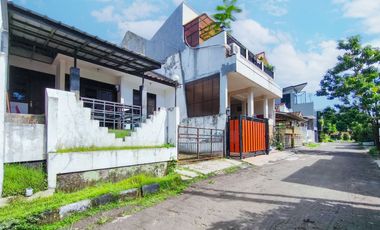 Rumah 2 Lt SHM 15 menit ke Gerbang Tol Sentul Barat Siap KPR J-48289