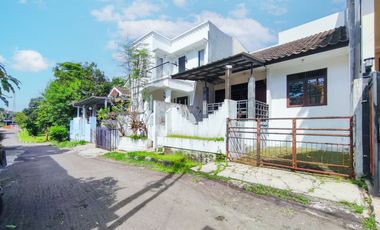 Rumah 2 Lt SHM 15 menit ke Gerbang Tol Sentul Barat Siap KPR J-48289