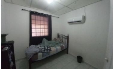 SE VENDE CASA EN LA CHORRERA