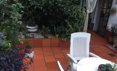 PH entrada independiente, 4 ambientes, 1 cuadra av Saenz.