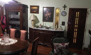 PH entrada independiente, 4 ambientes, 1 cuadra av Saenz.