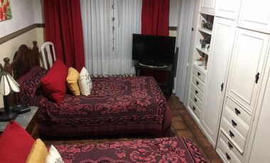 PH entrada independiente, 4 ambientes, 1 cuadra av Saenz.