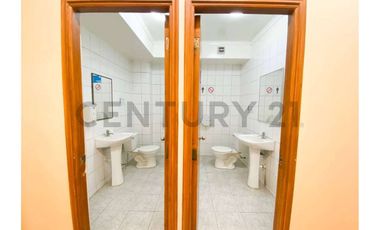 VENTA OFICINA CALLE SERRANO, METRO U. DE CHILE