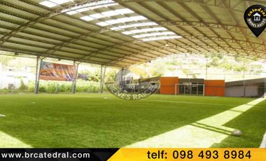 Local de venta en (Estadio Municipal) Zhirincay. – código:10723