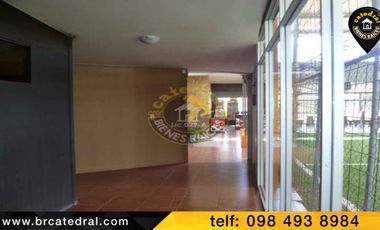 Local de venta en (Estadio Municipal) Zhirincay. – código:10723