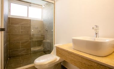 Departamento en Venta en Acapulco, Bonfil, 4 Recámaras, 2 baños, Club de Playa