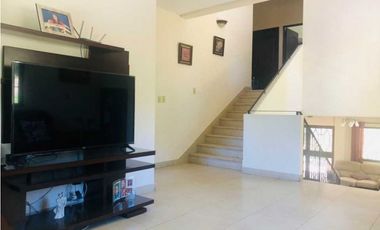 VENDO CASA EN ANCON  348 MTS