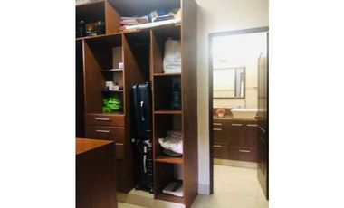 VENDO CASA EN ANCON  348 MTS