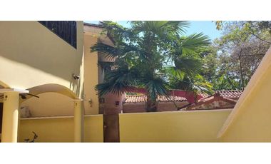 VENDO CASA EN ANCON  348 MTS