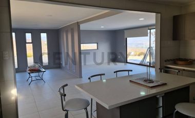 Vendo parcela 5000m2 con casa en Valle del Elqui