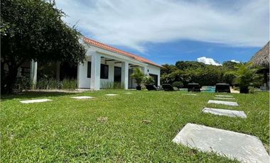 Se Vende Casa de Playa, Casa Nia, Punta Barco Viejo