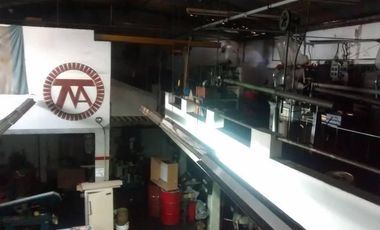 Galpon, deposito, en venta de 280 mt2 cubiertos en Remedios de escalada