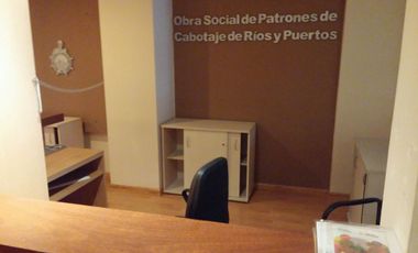 VENDO OFICINAS (IMPERDIBLES) EXCELENTE CALIDAD. NUEVAS. PLENO CENTRO
