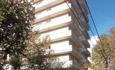 VENDO DEPTO 2 AMB C/ COCHERA EN MIRAMAR