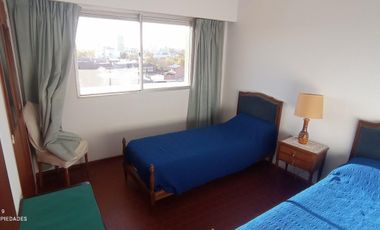 VENDO DEPTO 2 AMB C/ COCHERA EN MIRAMAR