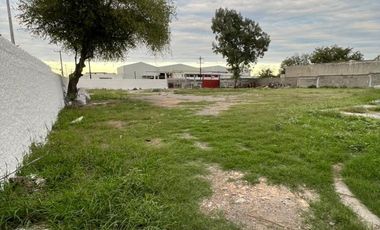 TERRENO EN RENTA