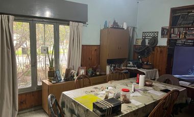 Casa en venta en Burzaco