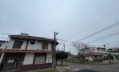 Casa en venta en Burzaco