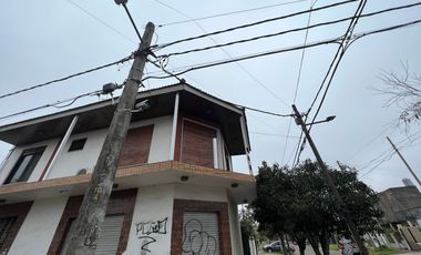 Casa en venta en Burzaco