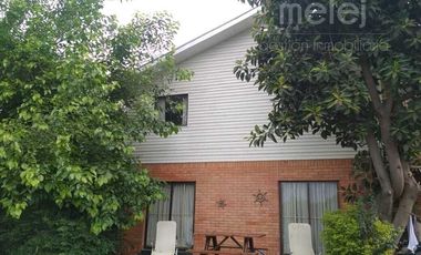 Vende  Cómoda Casa de Campo en Olmué