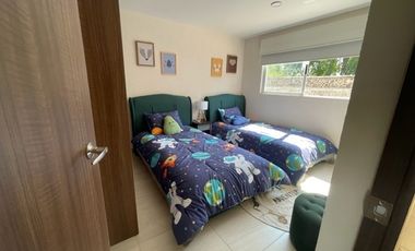 VENTA DE CASA CON ALBERCA Y JACUZZI YAUTEPEC