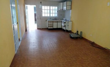 Casa en venta en Burzaco Oeste