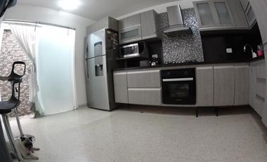 casa en venta en av. libertadores, playa hermosa. Cod V21956
