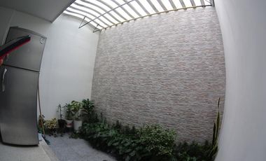 casa en venta en av. libertadores, playa hermosa. Cod V21956