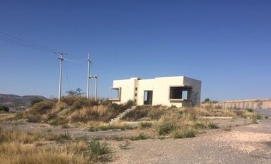 Terreno de OPORTUNIDAD en Venta en Zacatecas a pie de Carretera