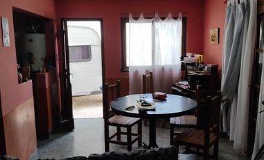 VENDO CASA (ZONA TOLEDO) NECOCHEA