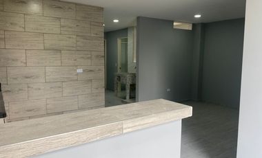 apartamento en arriendo en ciudad 2000. Cod A108344