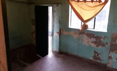 Casa a demoler con lote de 8 x 17