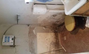 Casa a demoler con lote de 8 x 17