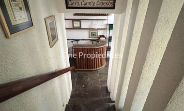 Casa en arriendo de 5 dorm. en Lo Barnechea