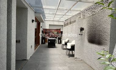 Casa en arriendo de 5 dorm. en Lo Barnechea