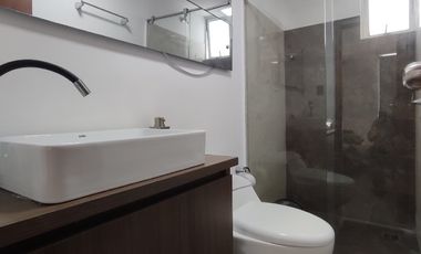 apartamento en arriendo en prados del este. Cod A30827